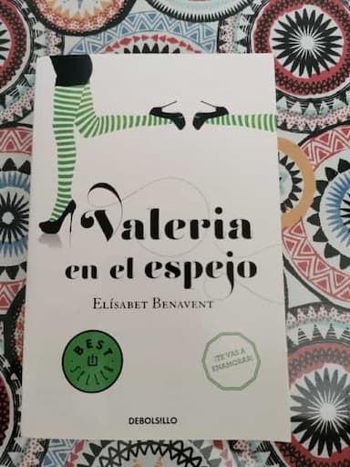 Valeria En El Espejo #2
