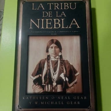 La tribu de la niebla