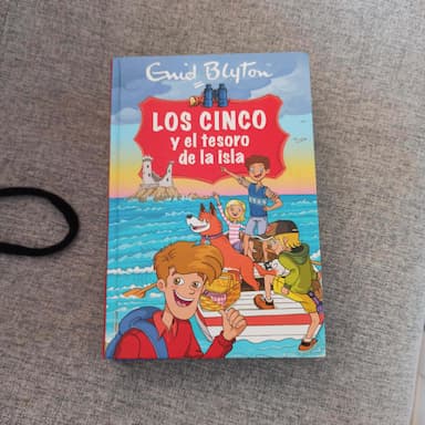 Los cinco y el tesoro de la isla