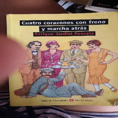 Cuatro Corazones con Freno y marcha atras