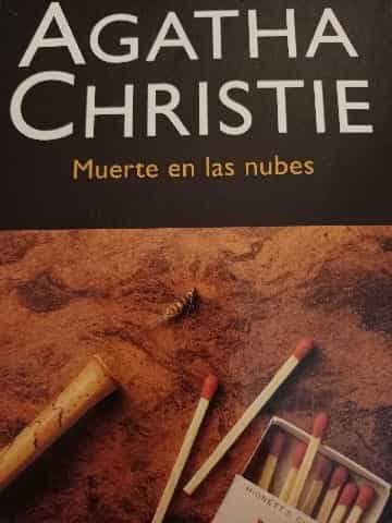 Muerte en las nubes