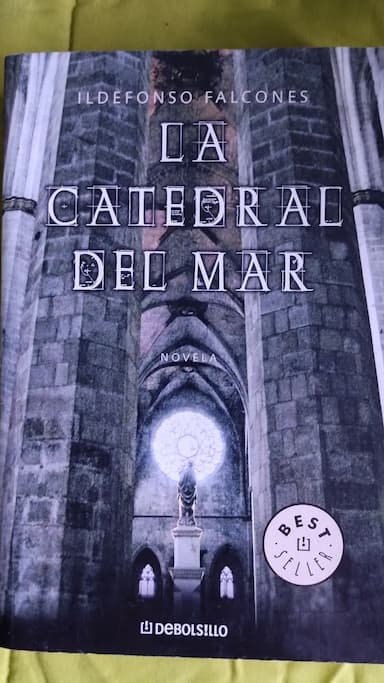 La Catedral Del Mar (Spanish Edition)