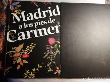 MADRID A LOS PIES DE CARMEN - LIBRO MODA CONVERTIDA EN ARTE - CALZADO ZAPATOS BOTAS DISEÑO